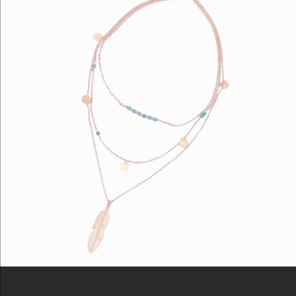 LAST ONE 3 layer Necklace - Picture 3 of 4